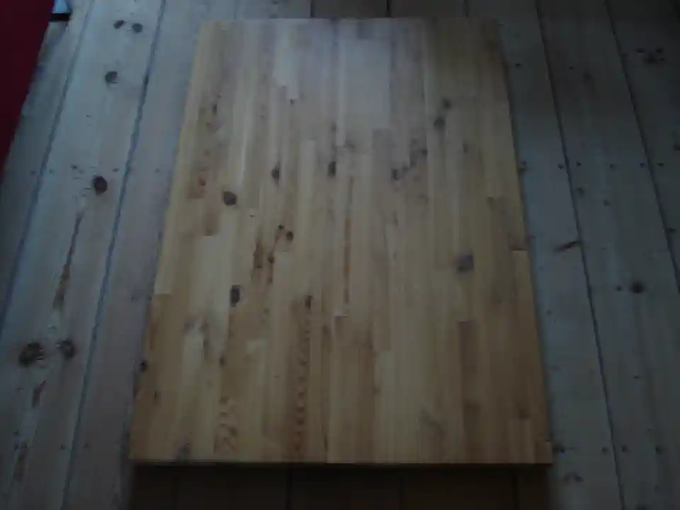 2013-11-10-04_Huis-Inrichting-04_Tafels-DSC02405 (© Marens van Leunen)