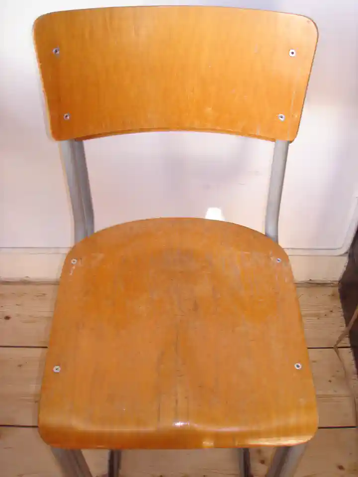 2014-01-02-04_Huis-Inrichting-01_Stoelen-DSC02521 (© Marens van Leunen)