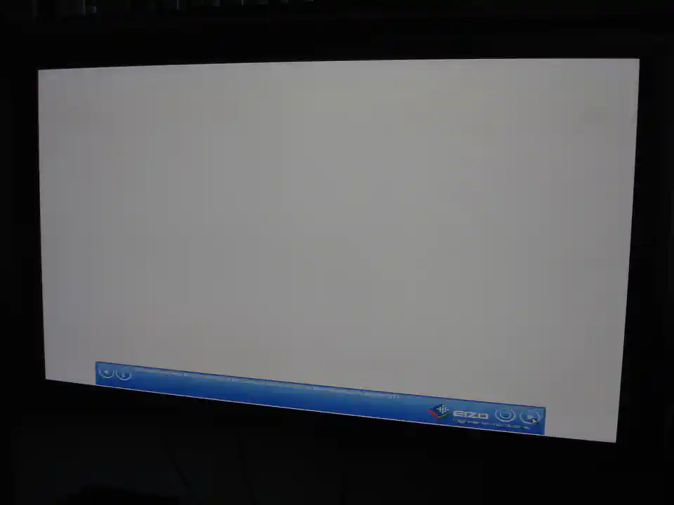 2015-04-30-02_Computers en Software-03_Monitoren-DSC03712 (© Marens van Leunen)