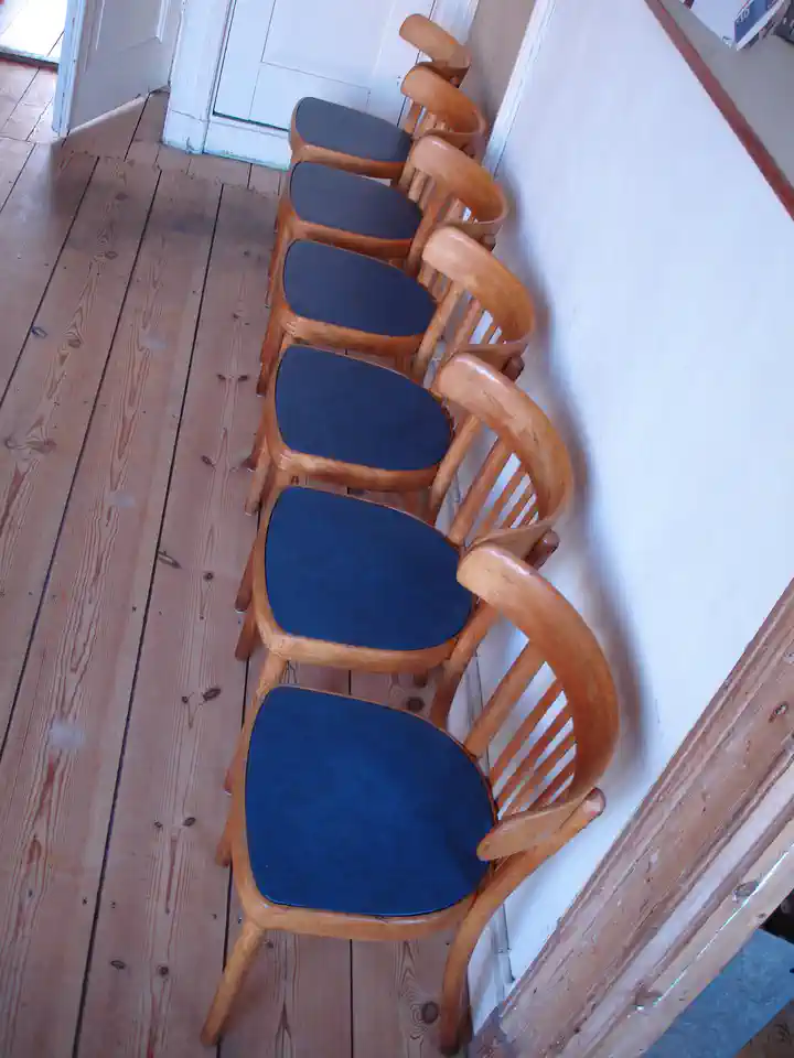 2015-07-22-04_Huis-Inrichting-01_Stoelen-DSC03507 (© Marens van Leunen)