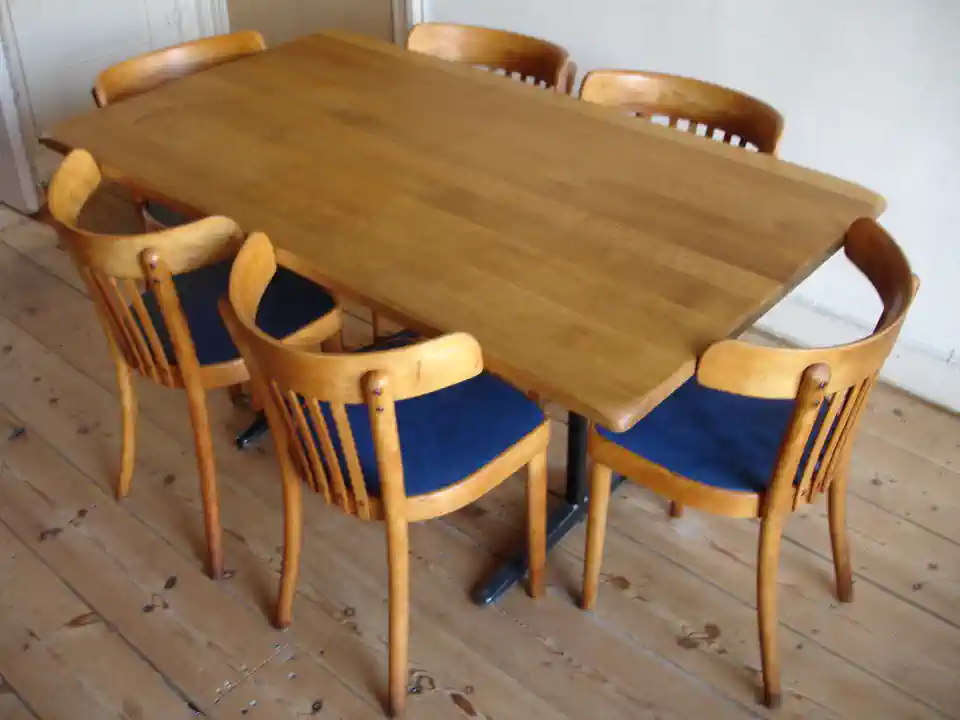 2015-07-22-04_Huis-Inrichting-01_Stoelen-DSC03509 (© Marens van Leunen)