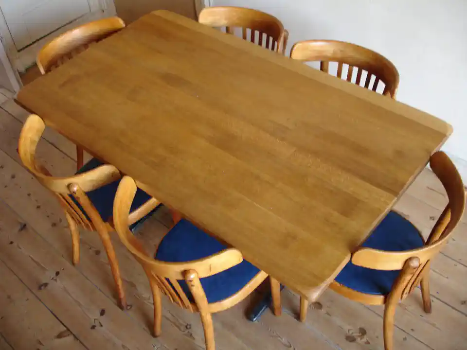 2015-07-22-04_Huis-Inrichting-01_Stoelen-DSC03515 (© Marens van Leunen)