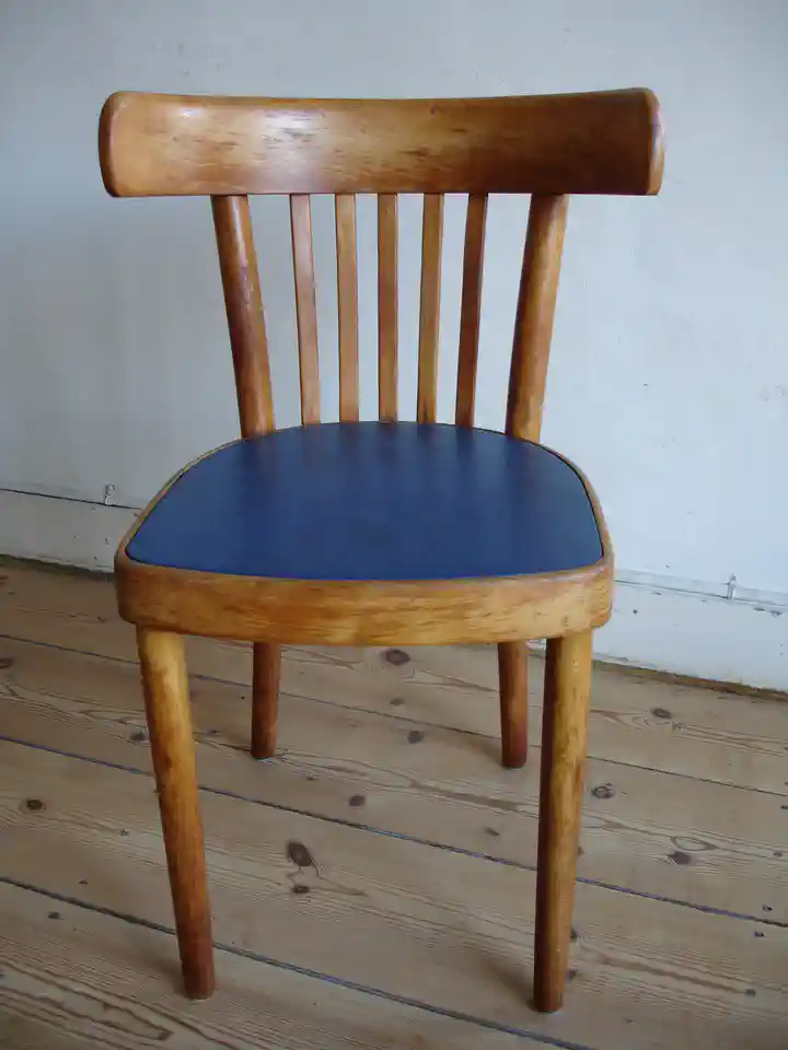 2015-07-22-04_Huis-Inrichting-01_Stoelen-DSC03516 (2) (© Marens van Leunen)