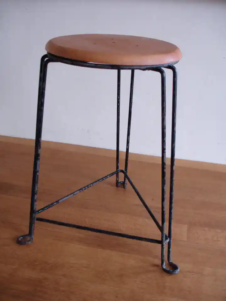 2015-07-29-04_Huis-Inrichting-01_Stoelen-DSC03641 (© Marens van Leunen)