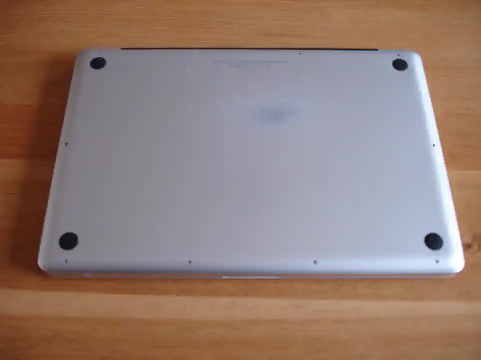 2016-06-28-02_Computers en Software-01_Laptops-DSC03902 (© Marens van Leunen)