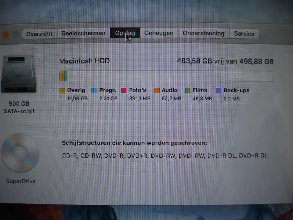 2016-07-03-02_Computers en Software-01_Laptops-DSC03930 (© Marens van Leunen)