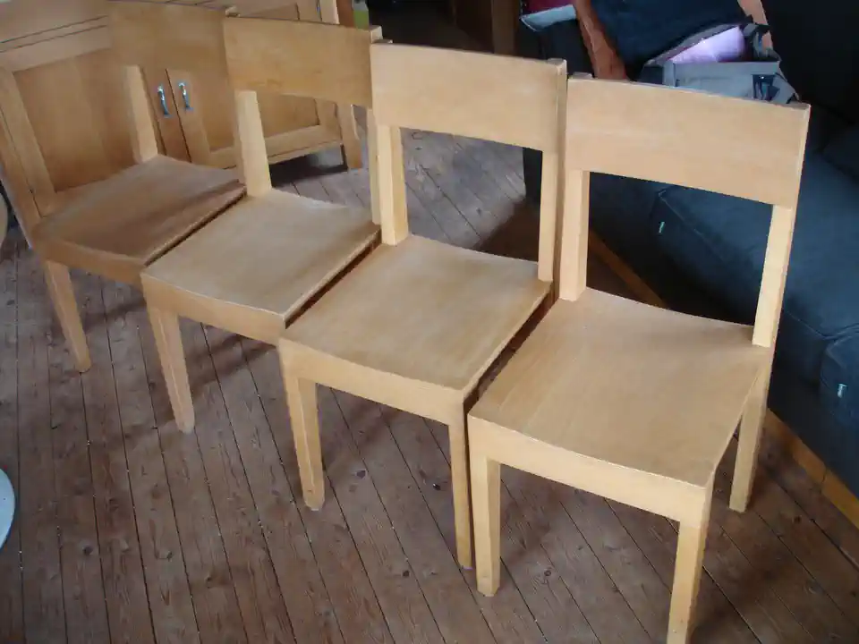 2019-10-06-04_Huis-Inrichting-01_Stoelen-DSC05150 (© Marens van Leunen)