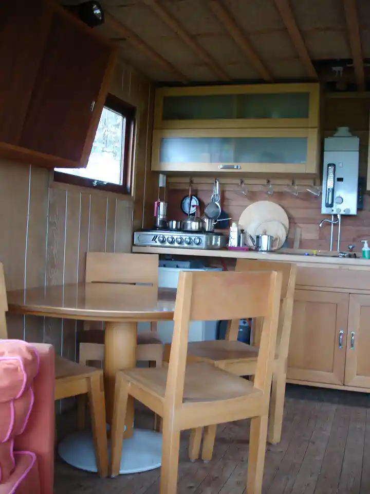 2019-10-06-04_Huis-Inrichting-01_Stoelen-DSC05155 (© Marens van Leunen)