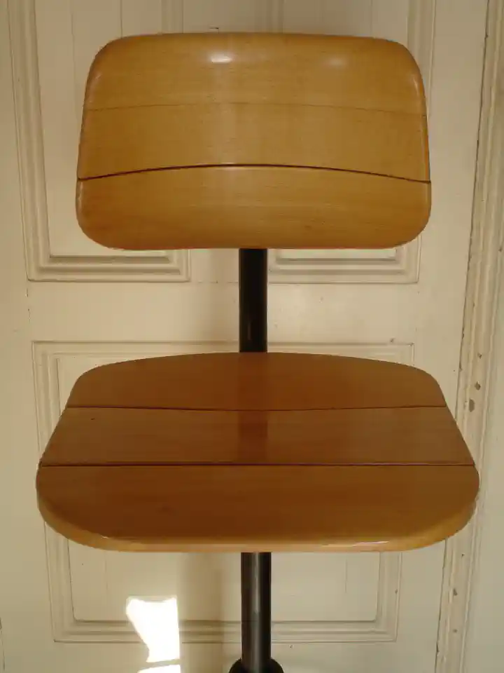 2020-02-25-04_Huis-Inrichting-01_Stoelen-DSC05466 (© Marens van Leunen)