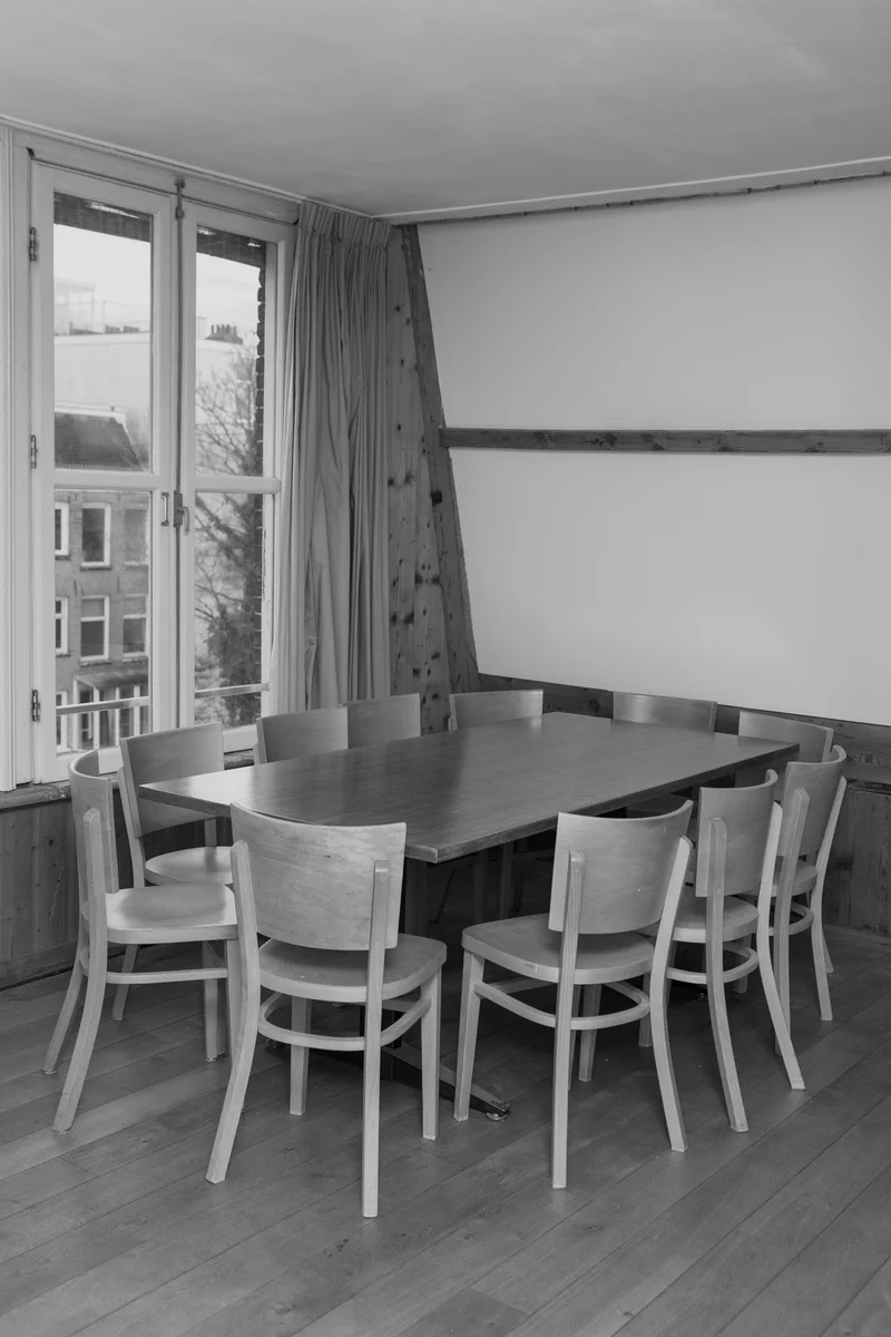 MvLeunen_Helmersstraat-20 (© Marens van Leunen)